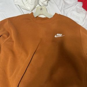 nike womens crewneck